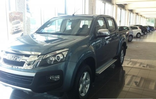 LHD ISUZU D MAX